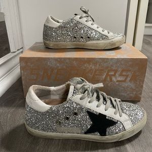 Golden Goose - silver glitter black star